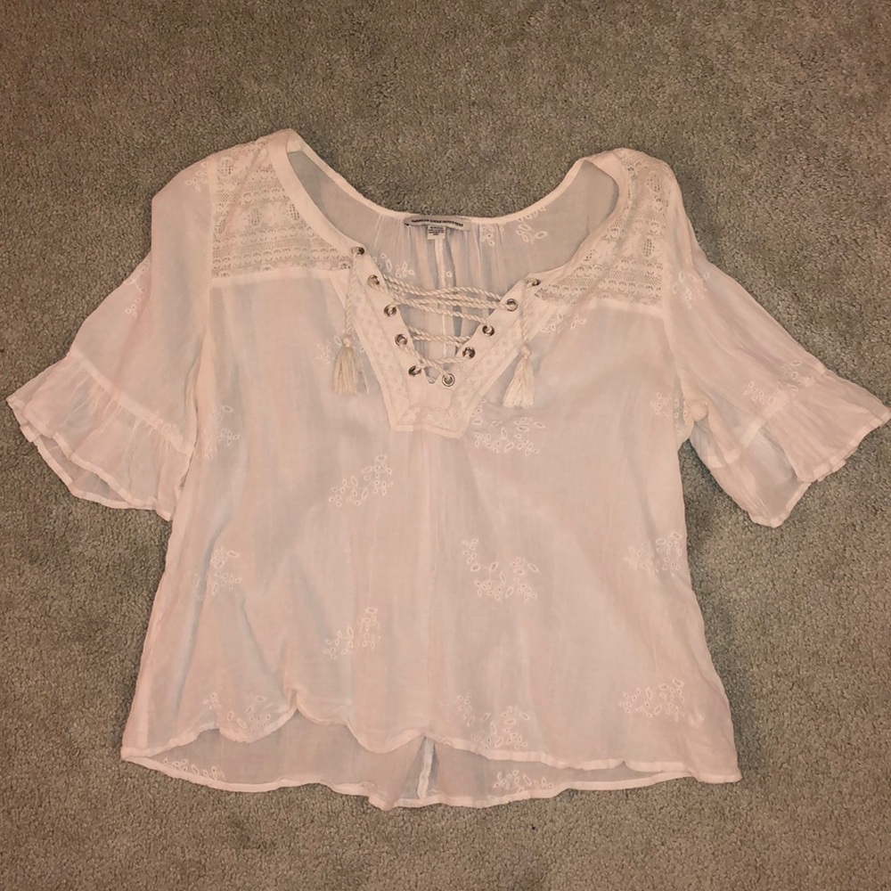 white lace up American Eagle top